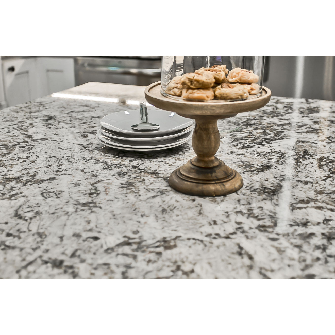 Bianco outlet antico granite